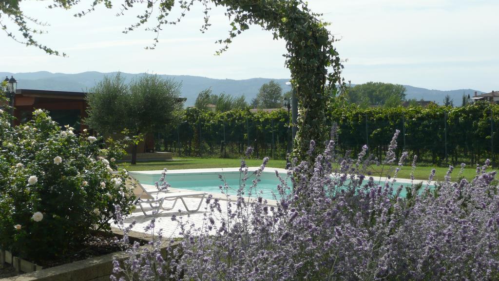 Il Fienile Di Assisi Exterior foto